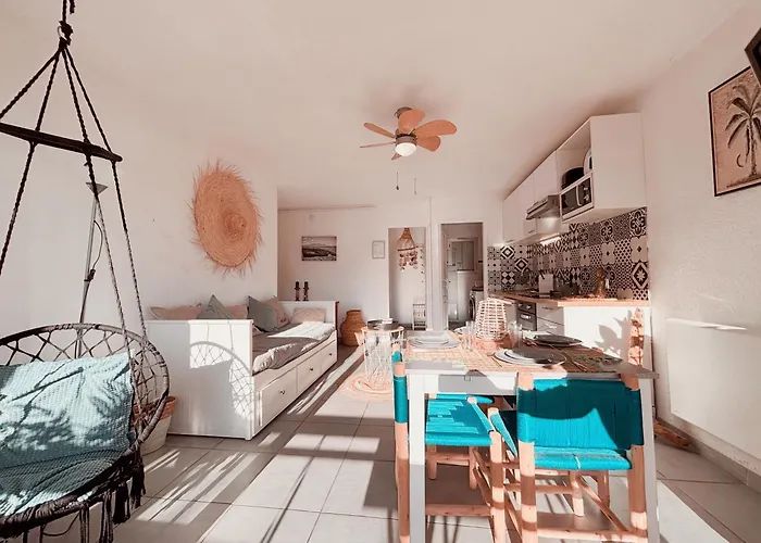 Apartment Magnifique T2 Au Calme Avec Superbe Vue Sur Le Port Canet-en-Roussillon