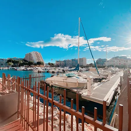 T2 Au Calme Avec Vue Sur Le Port, Clim Et Wifi *