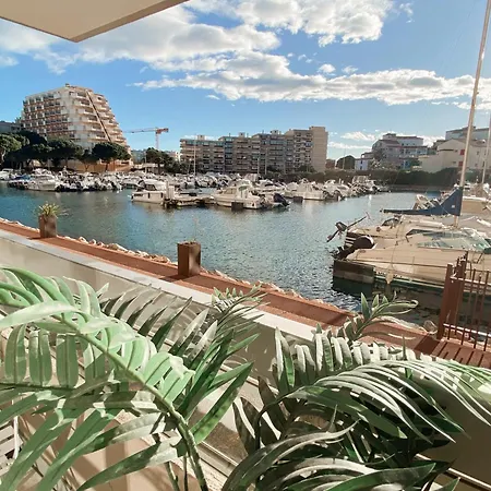 Magnifique T2 Au Calme Avec Superbe Vue Sur Le Port * Canet-en-Roussillon