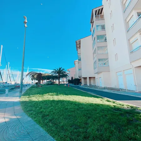 Magnifique T2 Au Calme Avec Superbe Vue Sur Le Port Appartamento *