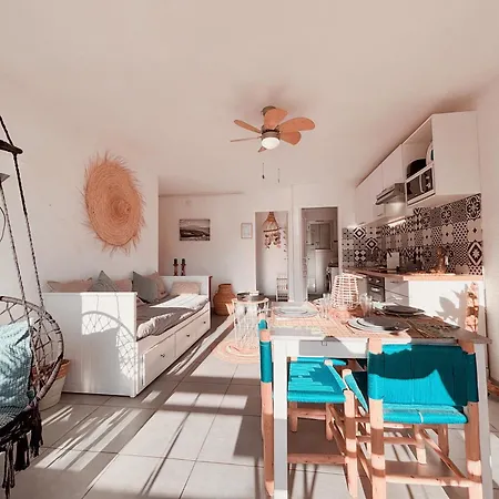 شقة T2 Au Calme Avec Vue Sur Le Port, Clim Et Wifi كانيه