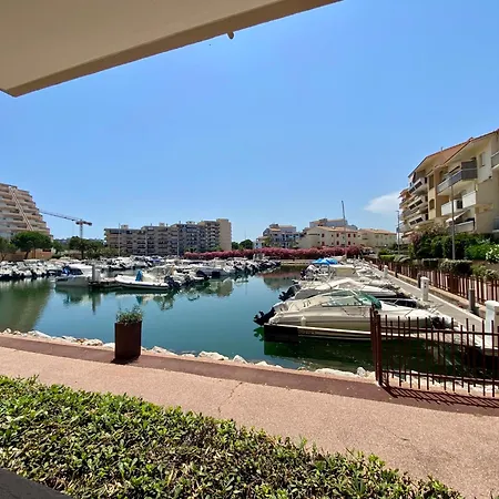 T2 Au Calme Avec Vue Sur Le Port, Clim Et Wifi Daire *