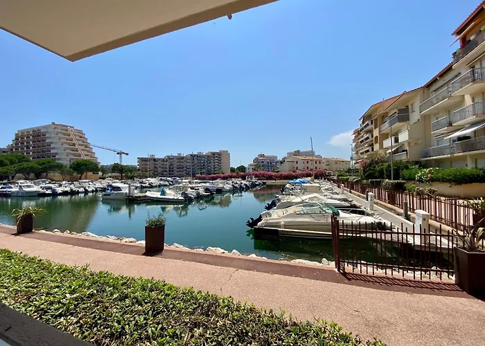 Magnifique T2 Au Calme Avec Superbe Vue Sur Le Port Apartmán *